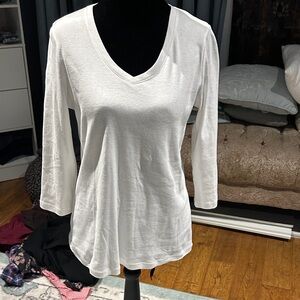 St. John's Bay Women's Cream V-Neck Long Sleeve Top